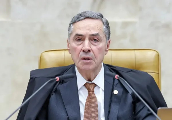 Barroso anuncia aposentadoria antecipada do STF e diz que buscará “novos rumos”