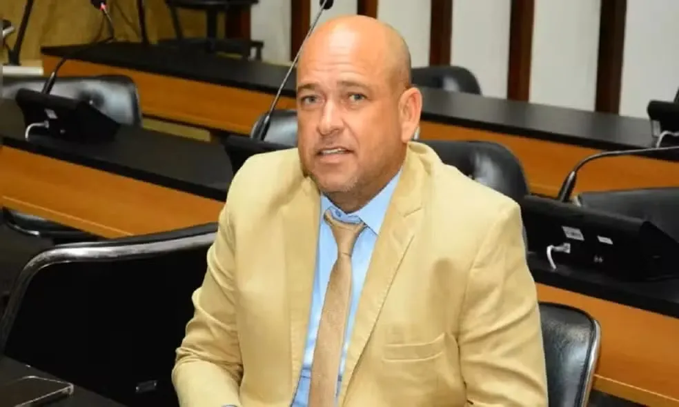 Assembleia Legislativa mantém prisão do deputado Binho Galinha