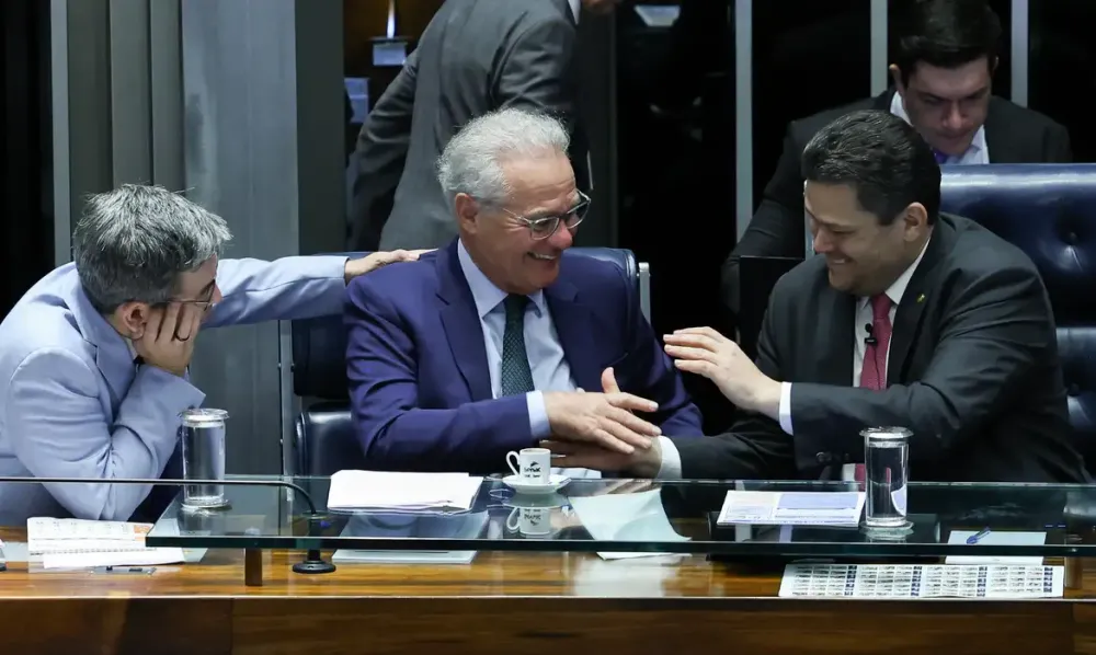 Senado aprova isenção de IR para renda de até R$ 5 mil e nova taxação sobre altos rendimentos