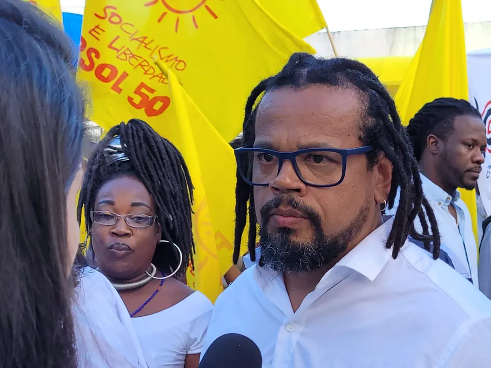 Kleber Rosa cobra cumprimento de promessa sobre câmeras na PM