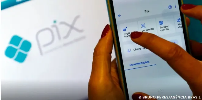 Receita Federal desmente boatos sobre tributação e monitoramento do Pix