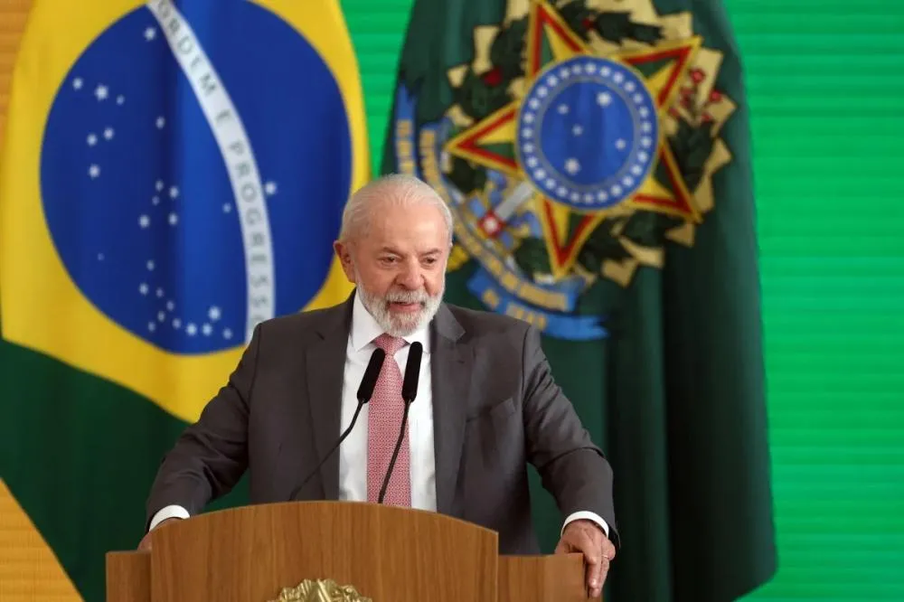 Real Time: Lula aparece à frente em cenários de 1º turno de 2026