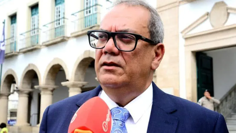 Carlos Muniz defende permanência de Geraldo Júnior na chapa de Jerônimo
