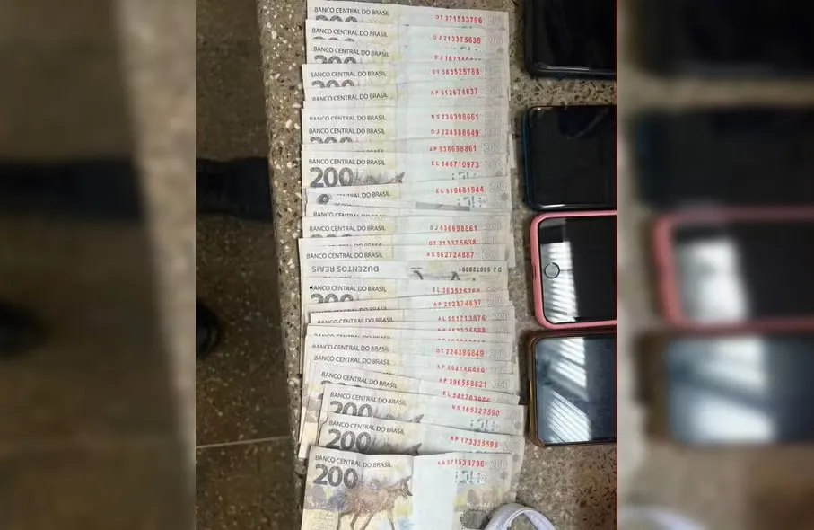 Grupo é detido com 34 notas falsas de R$ 200 em Conceição da Feira